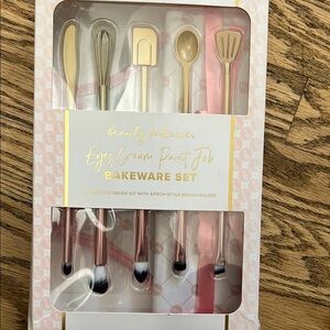 Elegant Pink and Gold Bakeware Set